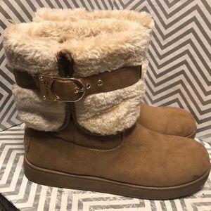 guess aussie boots